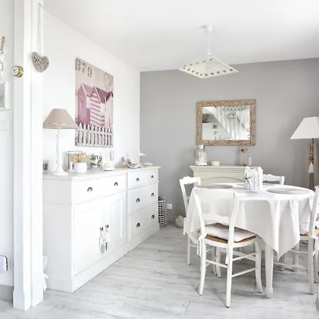 Les Balcons Des Ecrehous - Duplex Front De Apartment