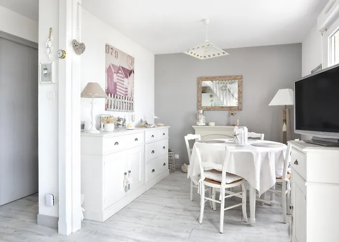 Les Balcons Des Ecrehous - Duplex Front De Apartment