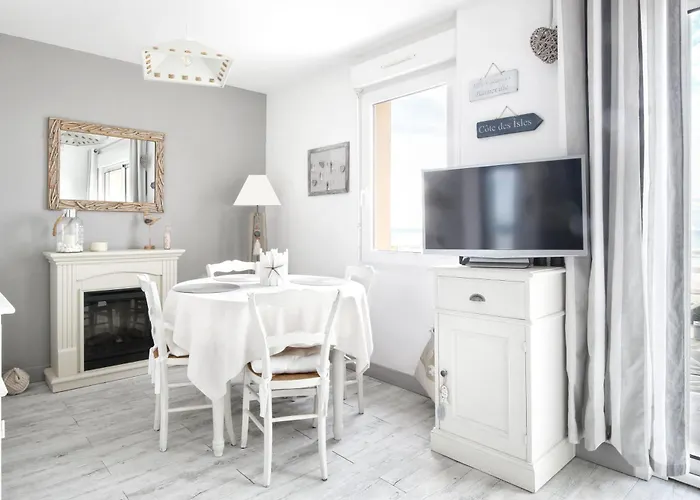 Les Balcons Des Ecrehous - Duplex Front De Apartment *